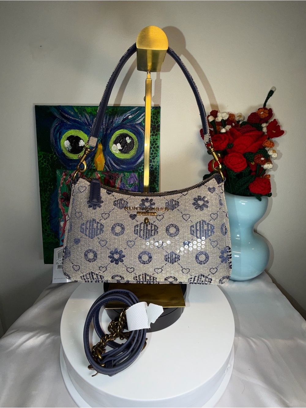 Kurt Geiger London Highgate Shoulder Bag
NWT - Picture 8 of 8